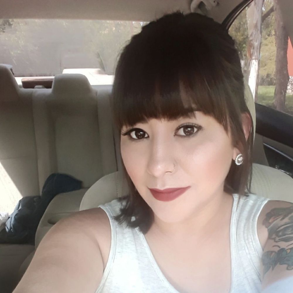 Meet your Posher, Julie